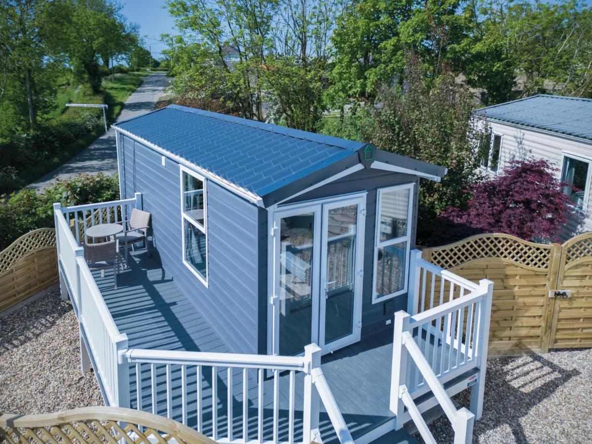 The Studio - 1 Bedroom Cabin - Amroth Luaran gambar