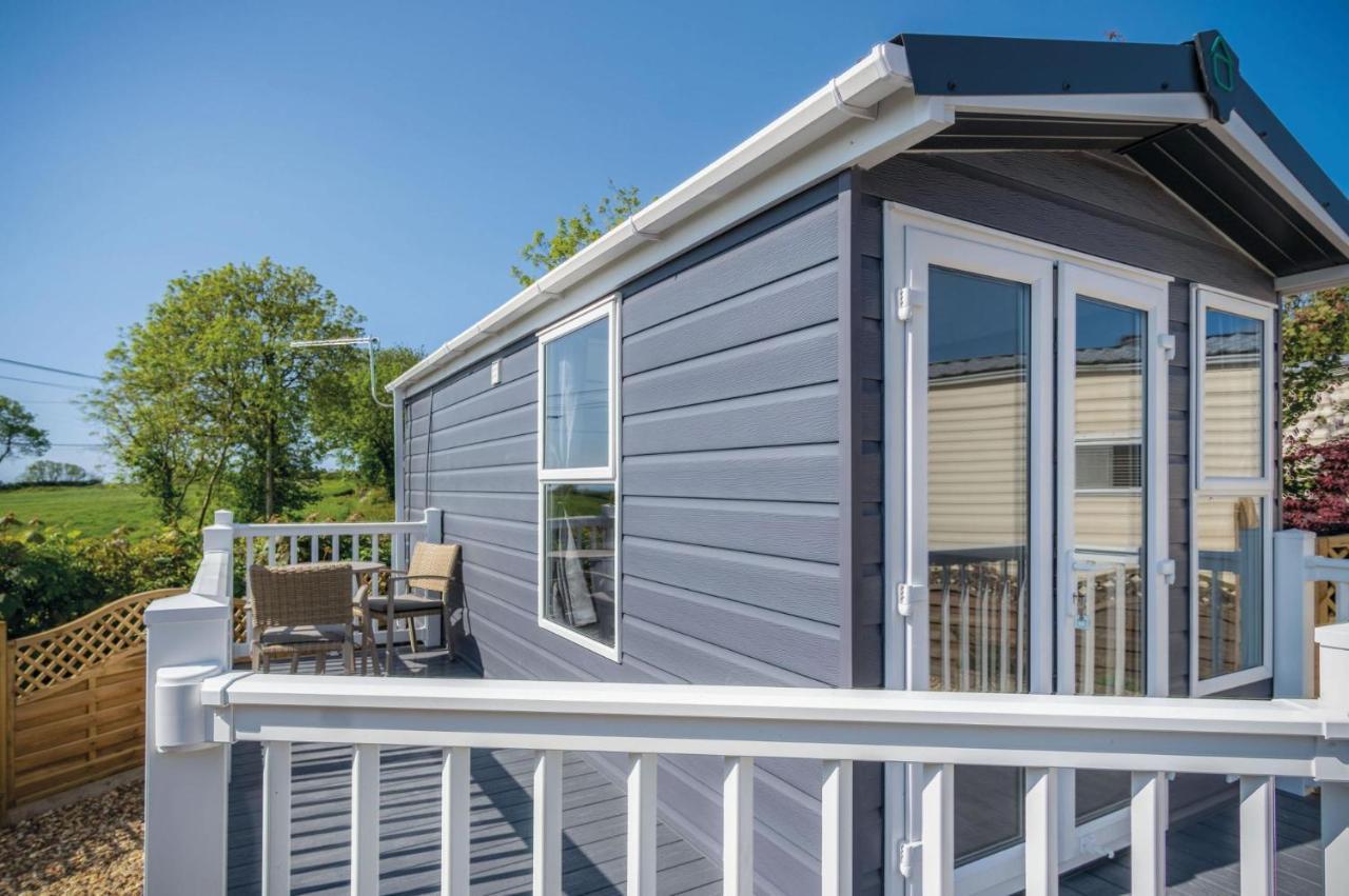 The Studio - 1 Bedroom Cabin - Amroth Luaran gambar